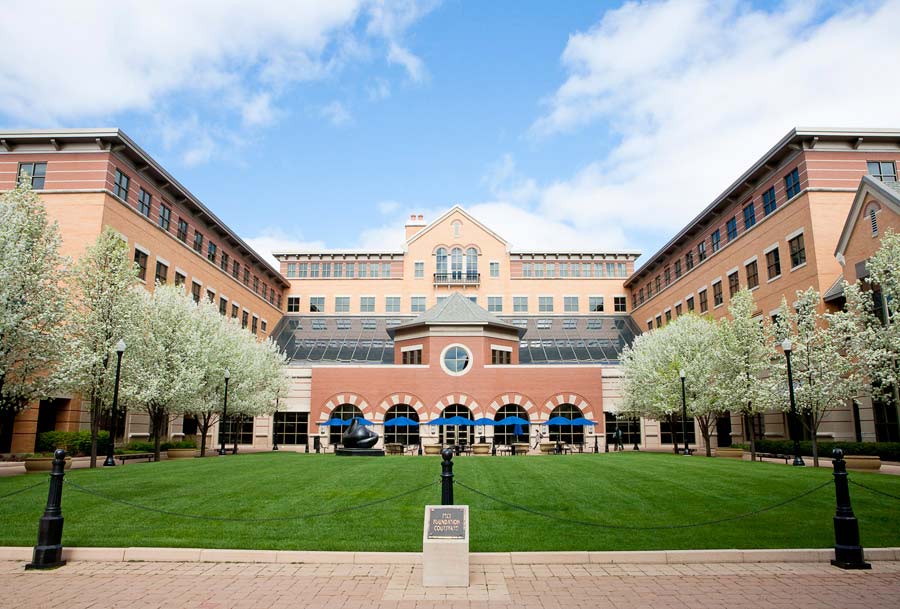 Grand Valley State University — Universiteti i Grand Rapids-it